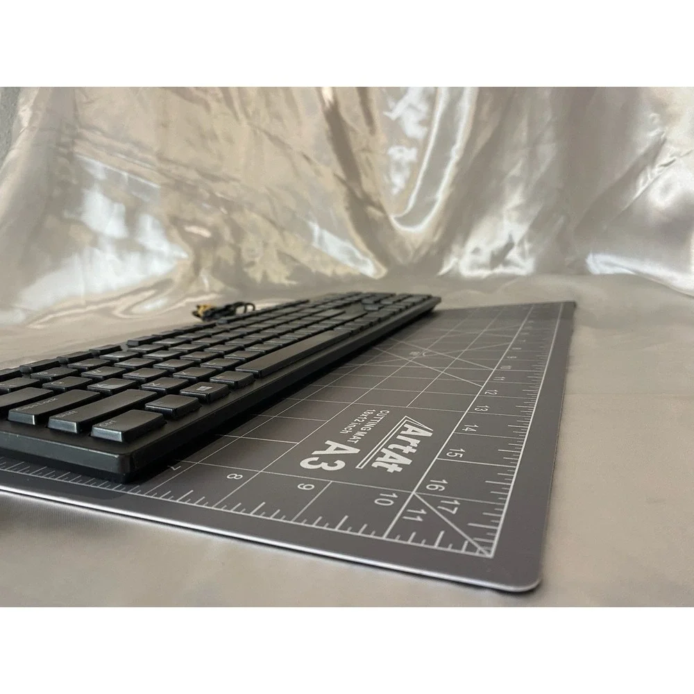 Dell KB216b USB Wired Keyboard Black Slim Quiet Keys for PC/Laptop Tested/works